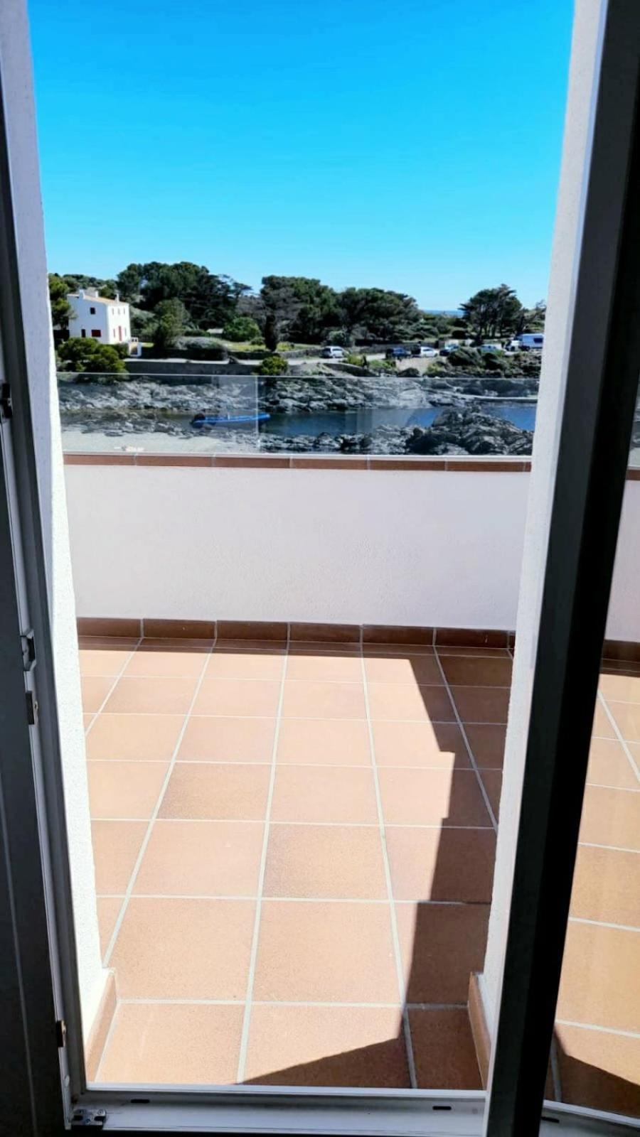 Maravilloso Duplex En Primera Linea De Mar Cadaqués